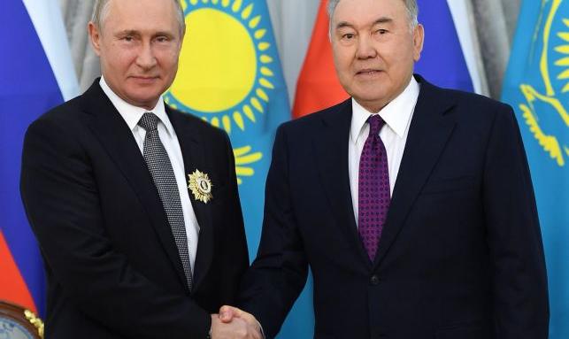 Експерти - Казахстан прати Путин в нокдаун!